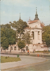 Lubartów barokowy kościół - 024478