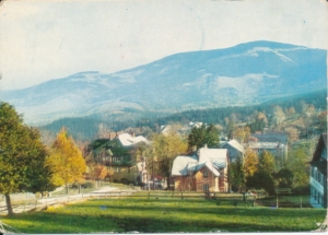 Karpacz widok na Karkonosze - 025228