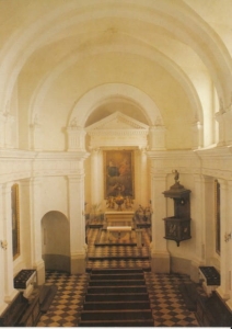 Święty Krzyż kościół - 025713