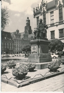 Wrocław pomnik Fredry - 025971