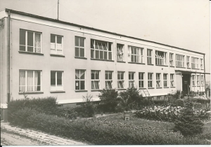 Ciężkowice szkoła tysiąclecia - 028203