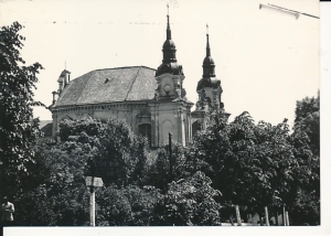 Lubartów barokowy kościół - 028436