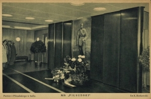 M/S Piłsudski hall - Reprodukcja 5495