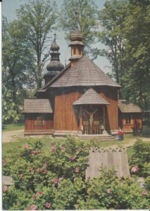 Tokarnia zabytkowy kościół - 032558
