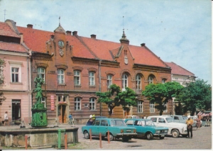 Myślenice urząd miasta - 032596