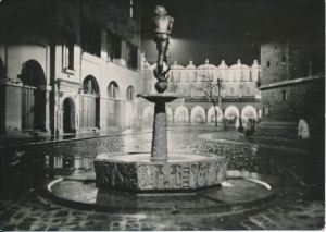 Kraków Plac Mariacki - 032918