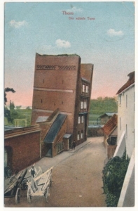 Toruń krzywa wieża - 035367
