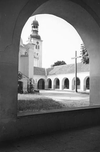 41570 (Copy).jpg