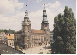 Szprotawa Ratusz rynek - 037541