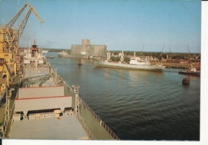 Szczecin port na Odrze - 038659