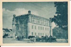 Szydłowiec Ratusz - 039550