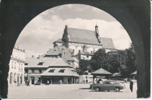 Kazimierz Dolny rynek - 039858