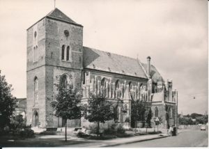 Słupsk gotycki kościół - 040436