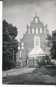 Maków Mazowiecki kościół - 040475