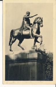 Warszawa pomnik Poniatowskiego - 040745