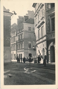 Warszawa ul. Świętojańska  - 040750