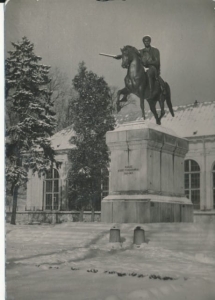 Warszawa pomnik Poniatowskiego - 040990