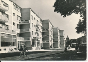 Sławno ul, Jedności Narodowej - 043072