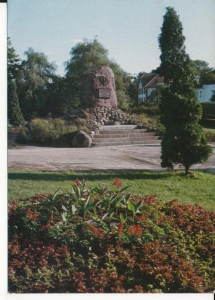 Szczecinek pomnik - 043165