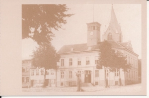 Polanów Ratusz - 043416