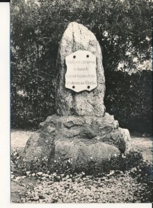 Kłecko pomnik - 044537