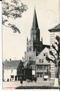 Trzebiatów fragment rynku - 045402