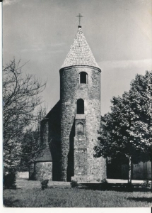 Strzelno romański kościół - 046097