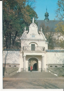 Leżajsk kościół Bernardynów - 046425