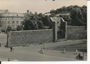 Gorzów Wielkopolski mury obronne - 048479