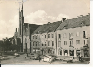 Świebodzin Plac Obrońców Pokoju - 049145