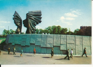 Katowice Pomnik Powstańców Śląskich - 049982
