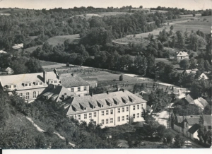 Kazimierz Dolny szkoła i wąwozy - 050177