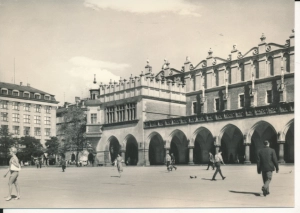 Kraków Sukiennice - 050354