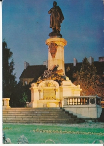 Warszawa pomnik Mickiewiza - 050751
