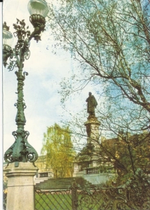 Warszawa Pomnik Mickiewicza - 051007