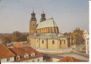 Gniezno gotycka katedra - 051166