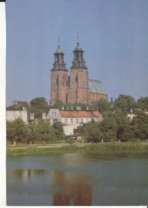 Gniezno Katedra - 052260