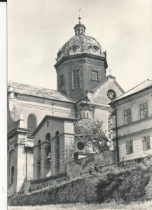 Przemyśl Kościół Karmelitów - 053865