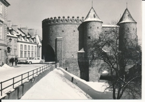 Warszawa Barbakan - 056336