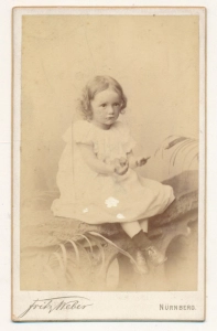 CDV dziewczynka fotografia wizytowa - 25425