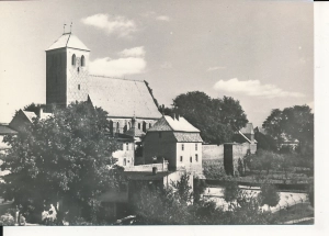 Lubawa mury miejskie i kościół - 057237