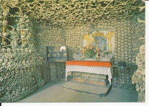 Czeremna Kaplica Czaszek - 059692