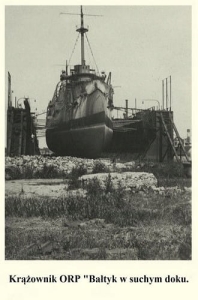 ORP "Bałtyk" w doku - Reprodukcja 6594