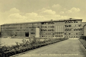 Zabrze Szkoła - Reprodukcja 7343