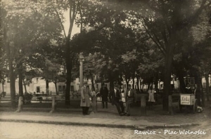 Rawicz Plac Wolności - Reprodukcja 7849