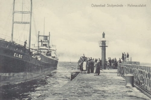 Ustka Port - Reprodukcja 8100