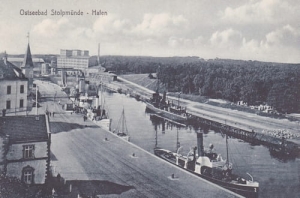 Ustka Port - Reprodukcja 8232