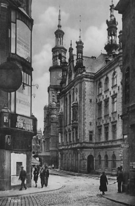Poznań widok na Ratusz - Reprodukcja 8549