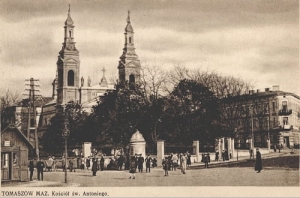 Tomaszów Maz. Kościół - Reprodukcja 895