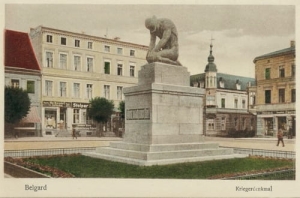 Białogard Pomnik - Reprodukcja 9697